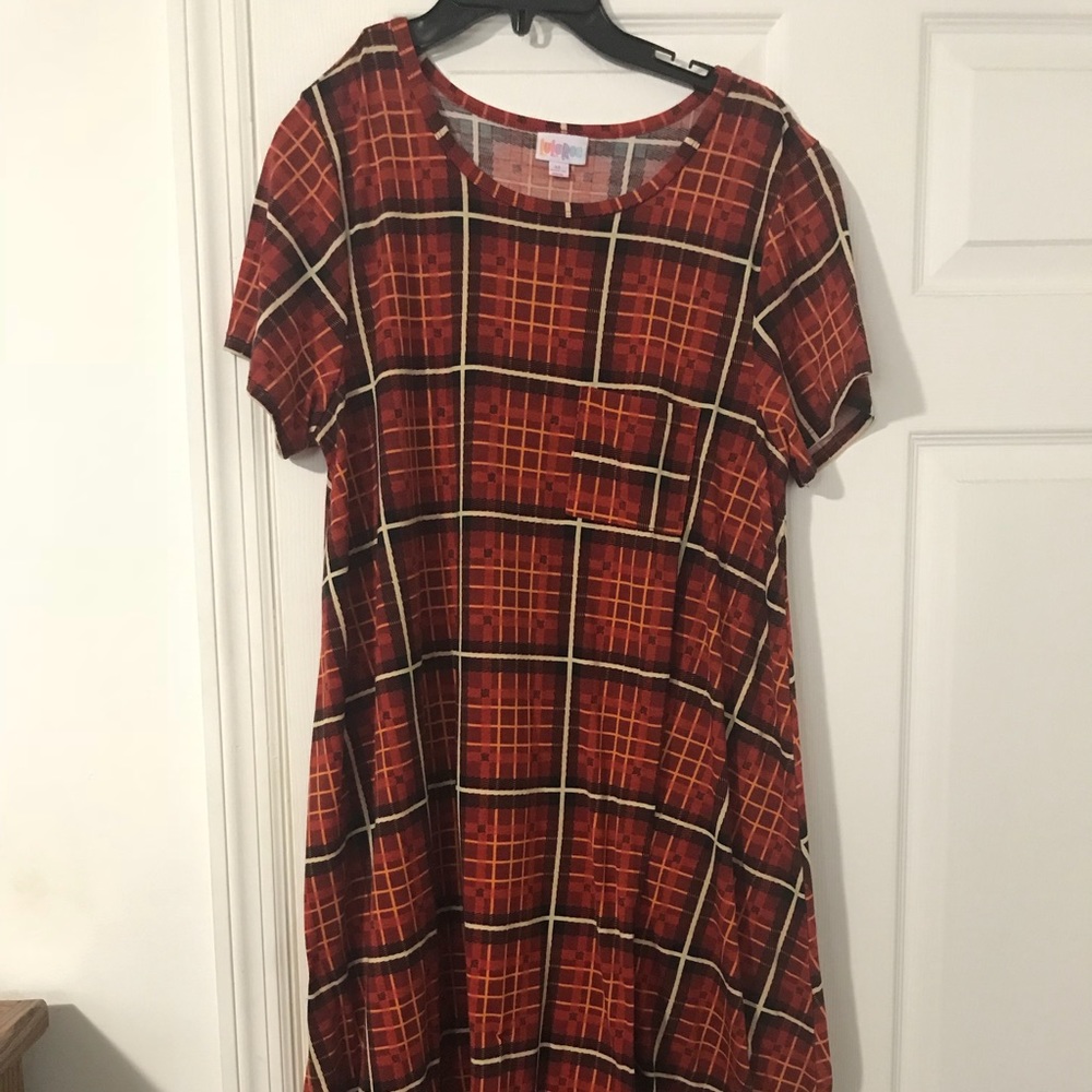 Lularoe Carly Elegant Collection- Medium